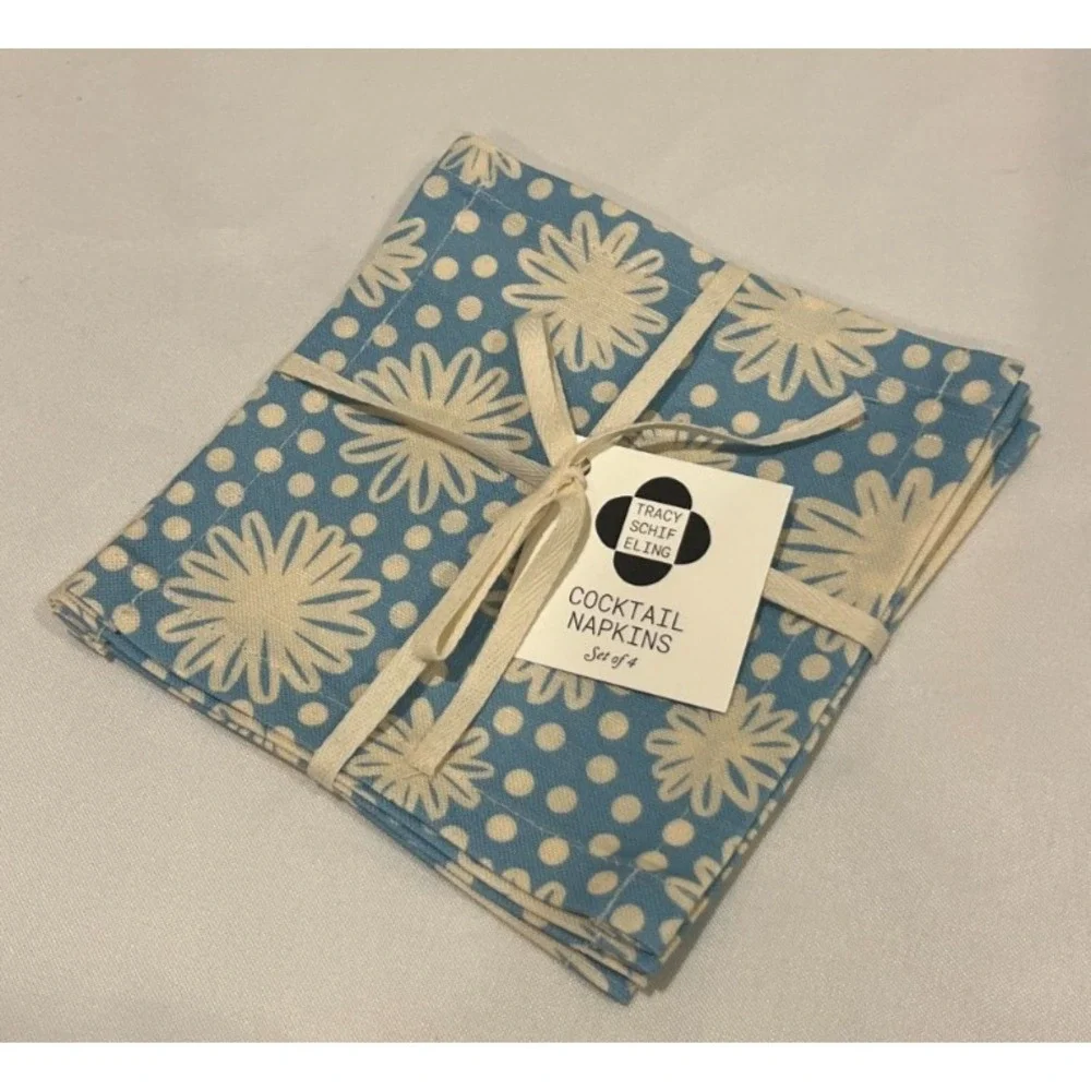 tracy schifeling snow cap‎ daisy cocktail napkins set of 4